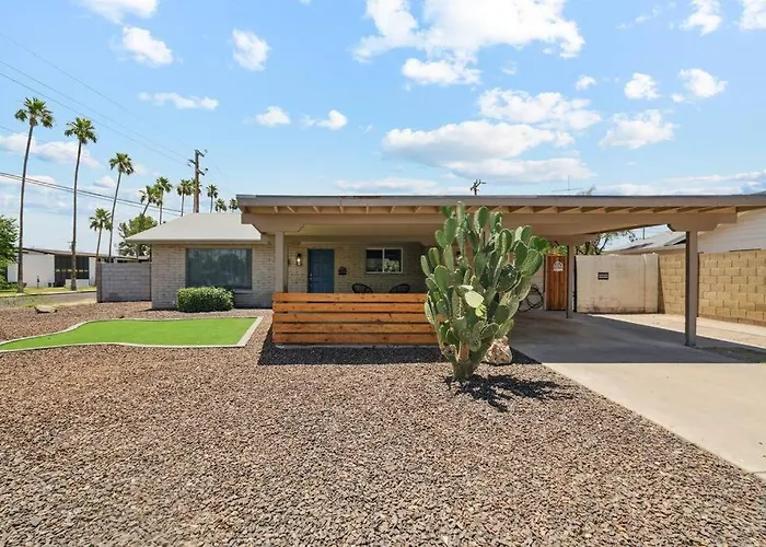 Remodeled Gem - Bocceball - 8 Min To Oldtown * Scottsdale